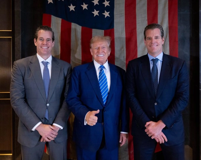 Anh em tỷ phú Winklevoss quyên góp 2 triệu USD Bitcoin ủng hộ Trump