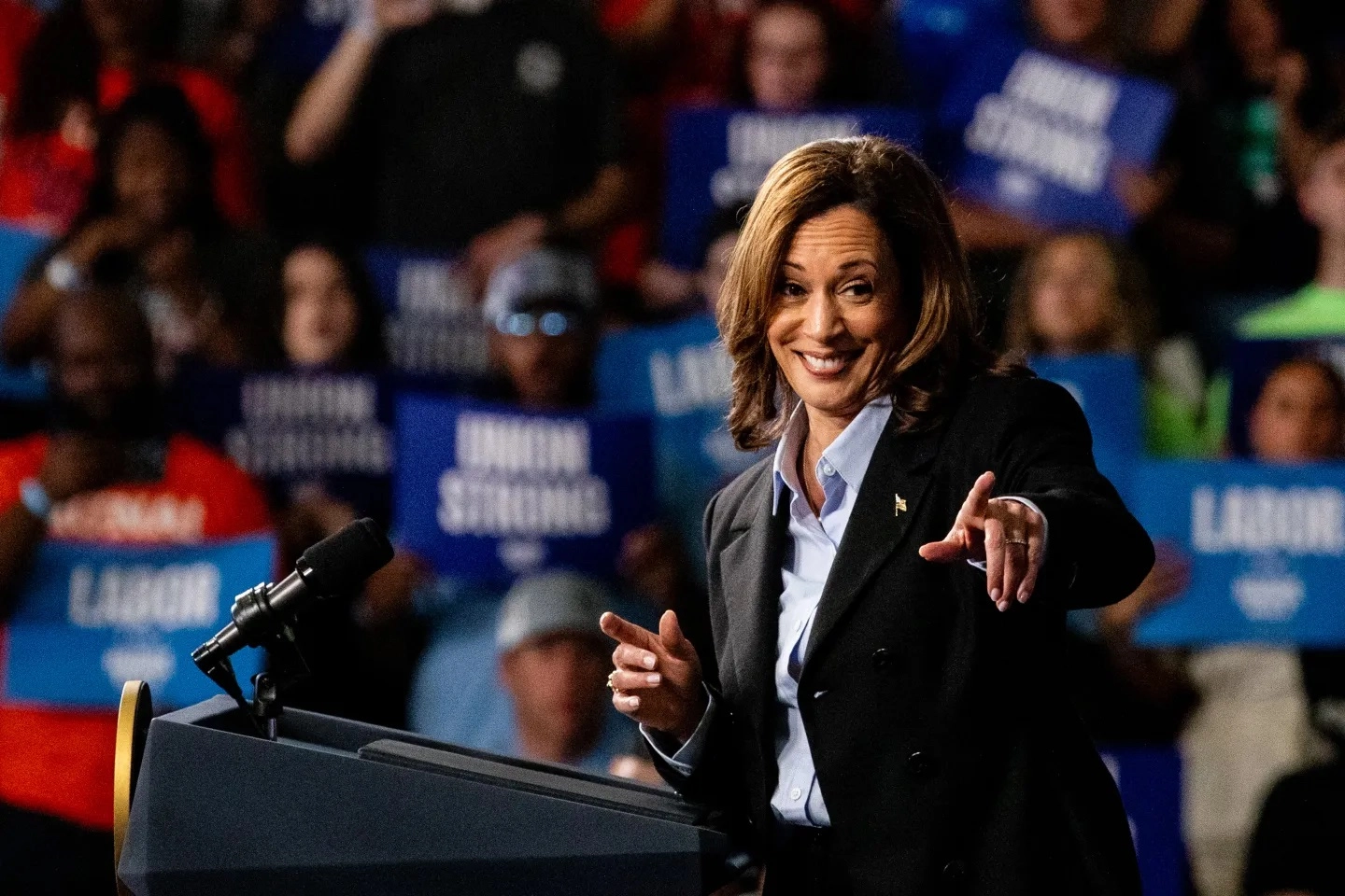 Bà Kamala Harris có thực sự nhận quyên góp crypto?