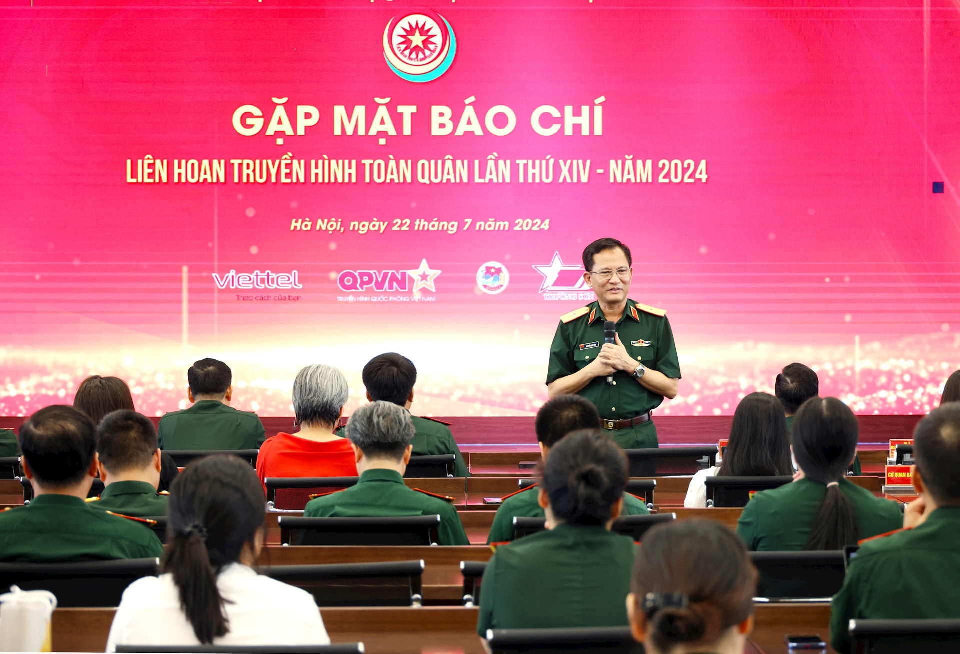 gap-go-bao-chi-lhthtq-4.jpg